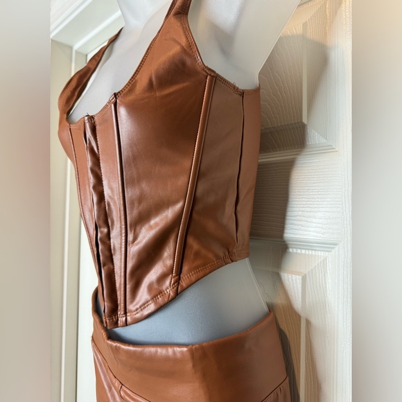 Camel Colored PU Leather 2-Piece Set - Picture 7 of 10